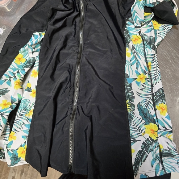 Black and Floral Women's Swim Top - Picture 2 of 2